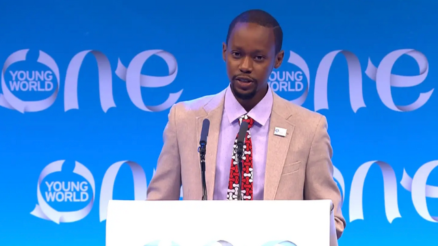 Irwin Iradukunda speaking at One Young World Summit